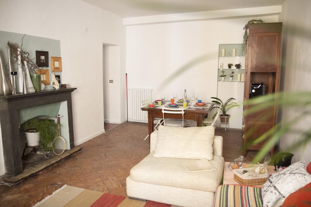 Apartament A Casa Di Irene Como Pokój zdjęcie